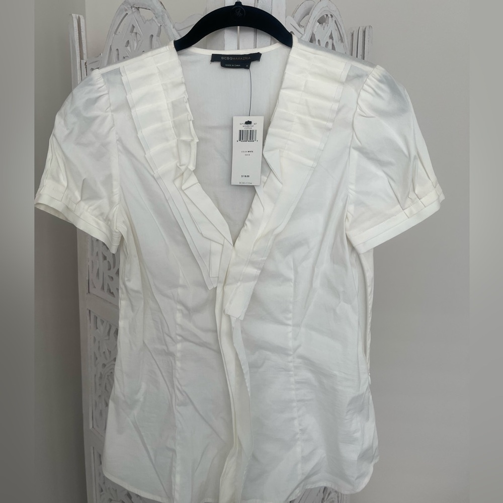 BNWT BCBG Woven Top